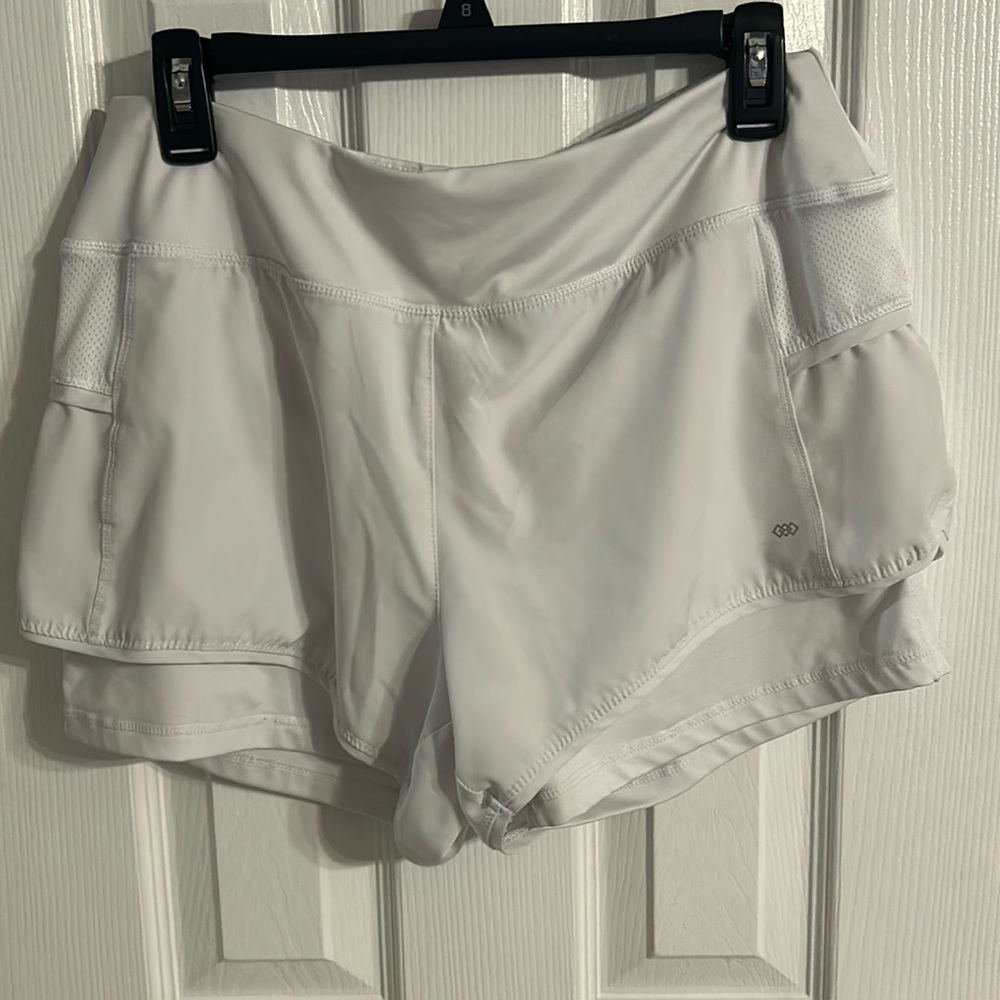 Legend size large white workout shorts with double lined shorts